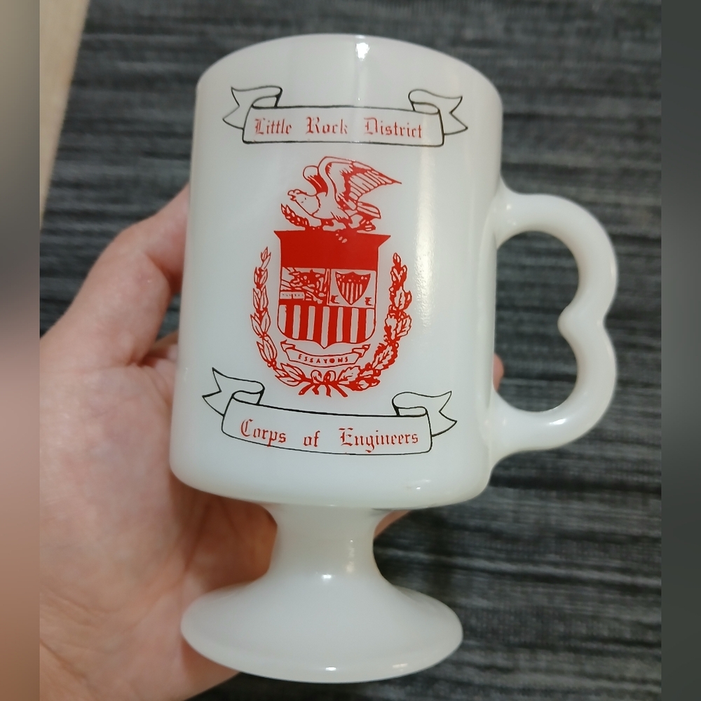 VTG 1971 Mid-Century Modern Fire-King Corps Of Engineers Milkglass Cup